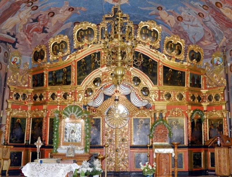 Catapeteasma bisericii